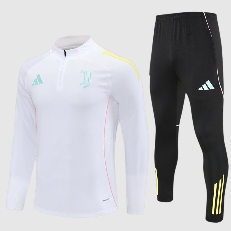 Juventus - Training 25/26 Tracksuit Kit