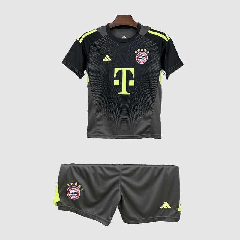 Bayern Munich - Goalkeeper 2 25/26 Kids Jersey Kit