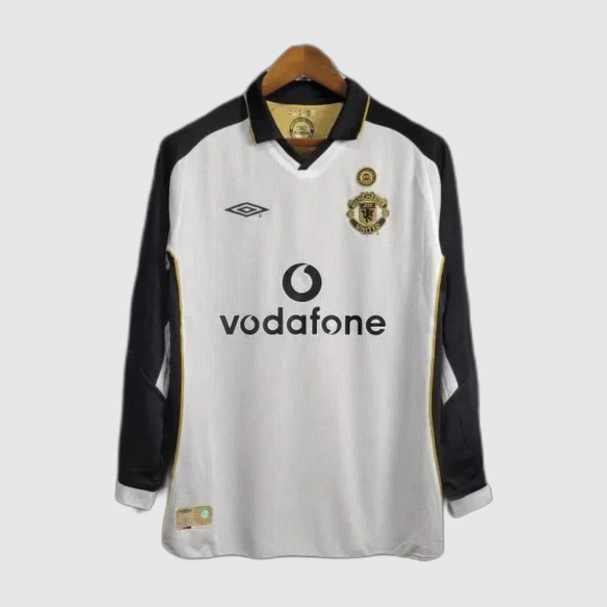 Manchester United - Edition 100 Years 2001/02 Retro Long Sleeve Jersey
